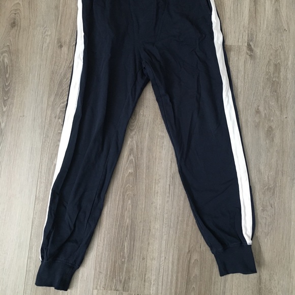 H&M Pants - Picture 2 of 3